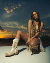 Cargar imagen en el visor de la galería, Jude Western Rose