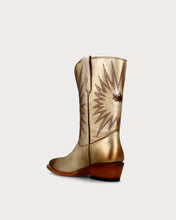 Load image into Gallery viewer, Mezcal True Gold