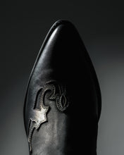 Cargar y reproducir el video en el visor de la galería, Hannah Black